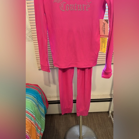 Juicy Couture Girls NWT Cotton 2 Piece Pajamas Long Sleeve and Long Pants - Picture 2 of 7